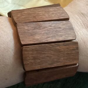 SOLID  WOOD ELASTICIZED BRACELET